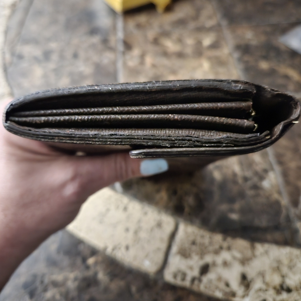 Louis Vuitton Damier Portefeuille Sarah Long Wallet - Picture 7 of 10